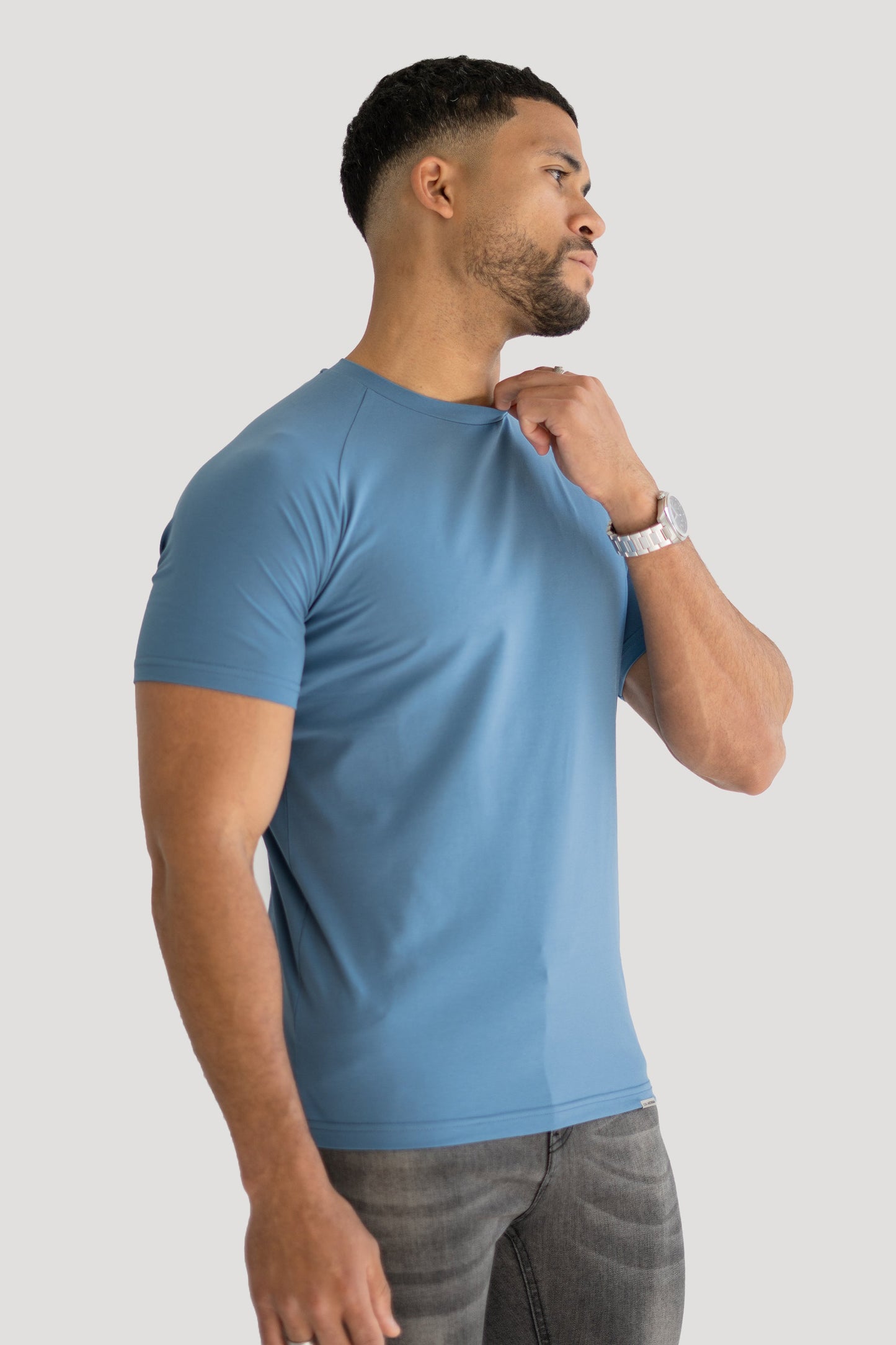 THE HERCULES BASIC TEE- CORONET BLUE